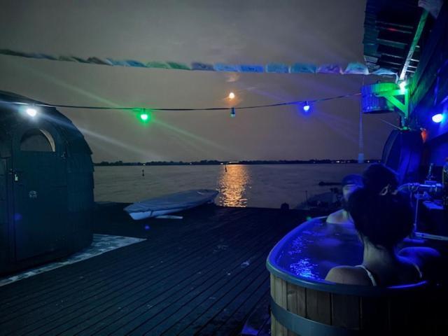 Houseboat Uitzicht Over Veluwemeer, Natuurlokatie, Prachtige Vergezichten Biddinghuizen Zewnętrze zdjęcie